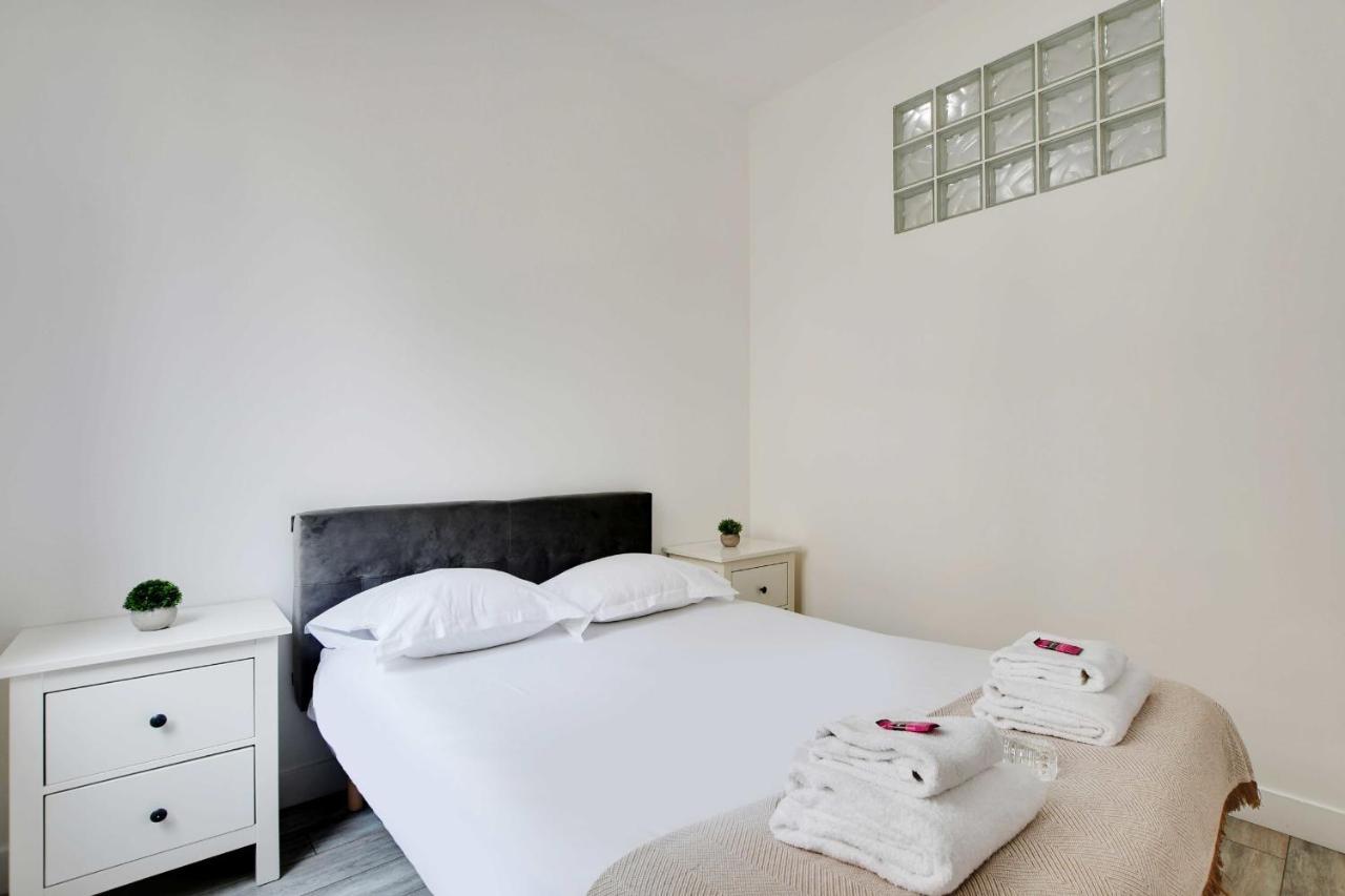 Trois Pieces Au Coeur Du Haut Marais ปารีส ภายนอก รูปภาพ